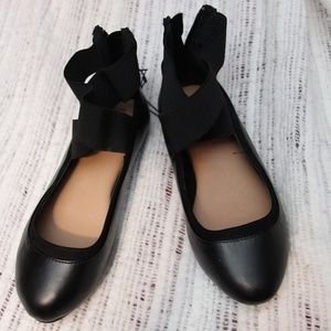 Torrid Wrap around black ballet flats